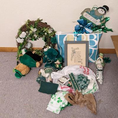 St. Patrick's Day Decorations