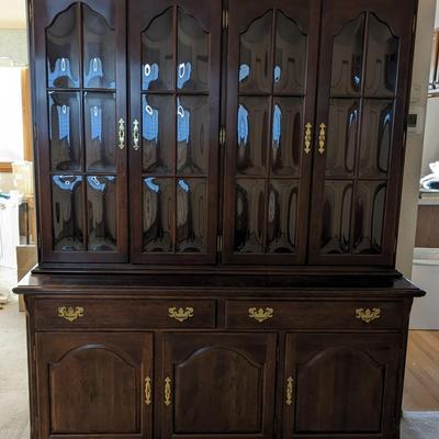 Cherry China Convex Glass Hutch