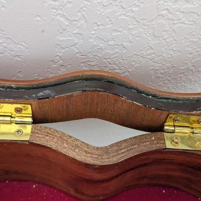 Display Top Heart Shaped Side Table