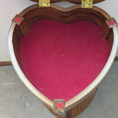 Display Top Heart Shaped Side Table