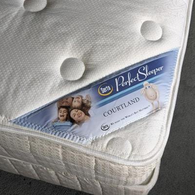 Queen Size Serta Courtland Bed and Frame