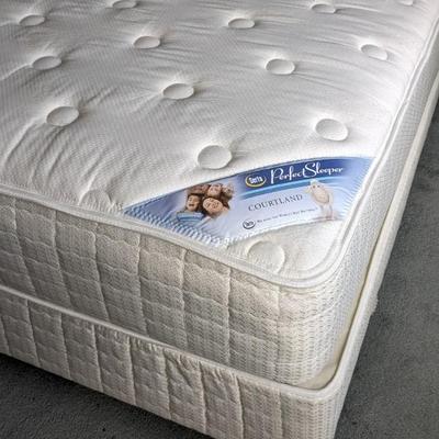 Queen Size Serta Courtland Bed and Frame