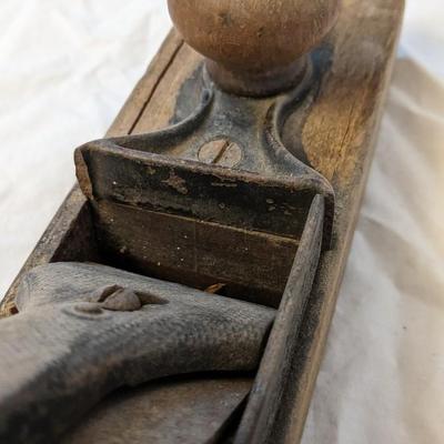 Antique Unmarked Wood Planes and Sands Wood Level