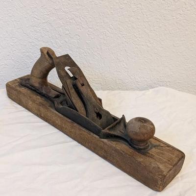 Antique Unmarked Wood Planes and Sands Wood Level