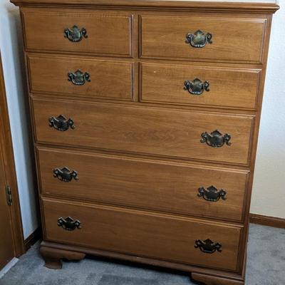 Ethan Allen Baumritter 7 Drawer Dresser