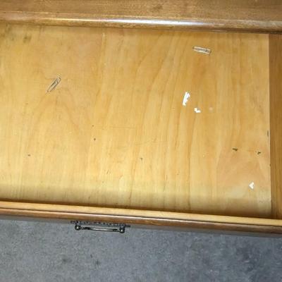 Ethan Allen Baumritter Side Table and Mated Desk