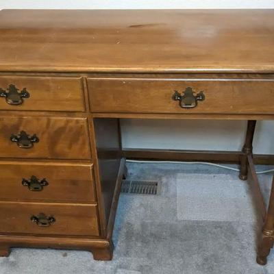 Ethan Allen Baumritter Side Table and Mated Desk