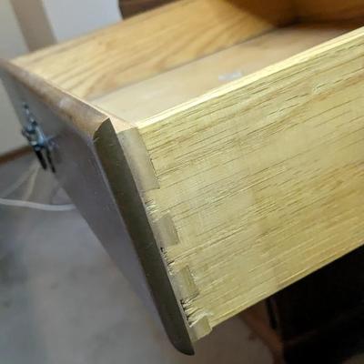 Ethan Allen Baumritter Side Table and Mated Desk