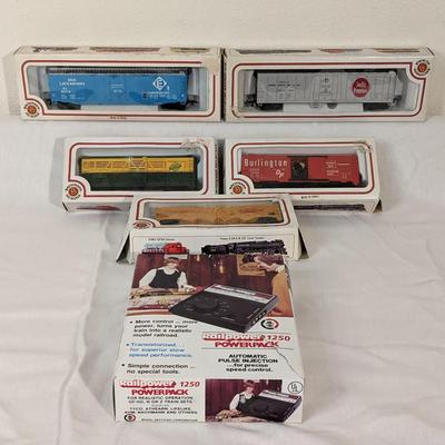 Bachmann HO Train Cars