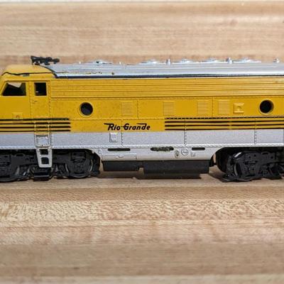 HO Scale Trains