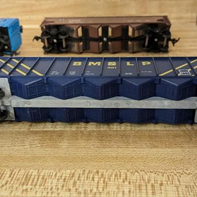 HO Scale Trains