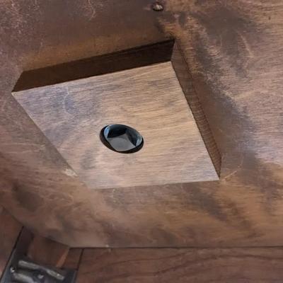 Ethan Allen Baumritter Swivel Top Side Table