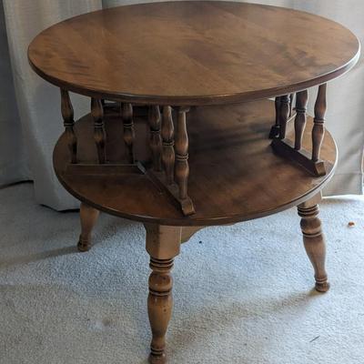 Ethan Allen Baumritter Swivel Top Side Table