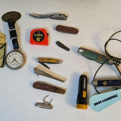 What's in a Man's Pocket