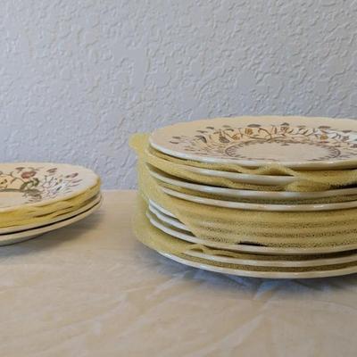 Vernon Kilns Desert Bloom Tea Set