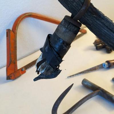 Primitive Tools