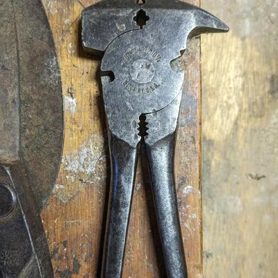 Hand Tools