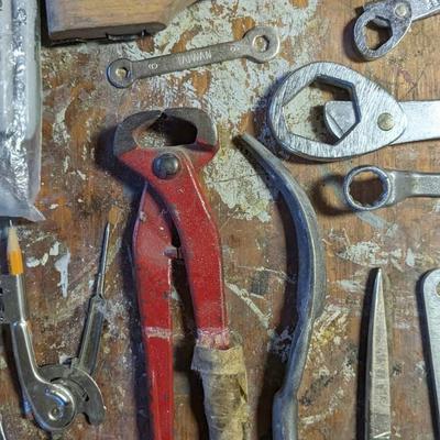 Hand Tools