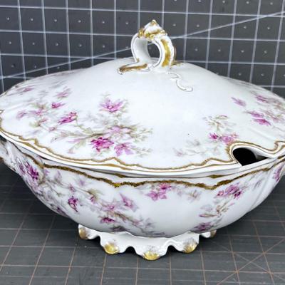 White With Pink HAVILAND Limoges Soup Tureen 