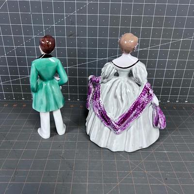 FLORENCE Ceramics Figurines (2)  Green and White Man & Woman Antebellum 