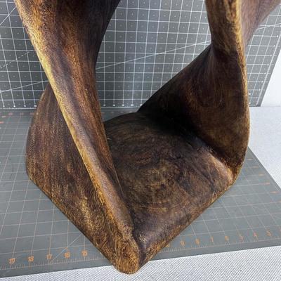 Carved Log Table w/Twist