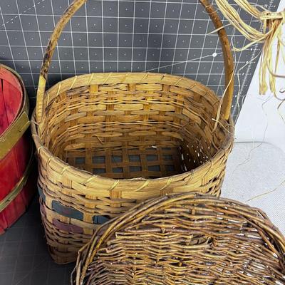 Baskets, Mixed Lot (4) Including Blue & Red