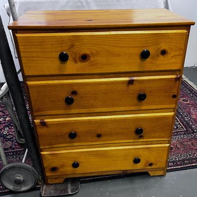 Knotty Pine 4-Drawer Chest 