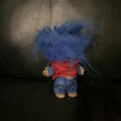 VINTAGE RUSS 4" TROLL DOLL JOGGER WITH TROPHY #1 GRANDPA GOOD VINTAGE CONDITION
