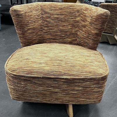 Swivel Mid Century Lounge Chair