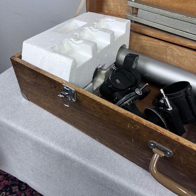 TOWA Astronomical Telescope In a Wood Box 