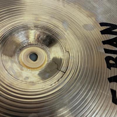 Cymbal Set with Case 18", 21" and another 