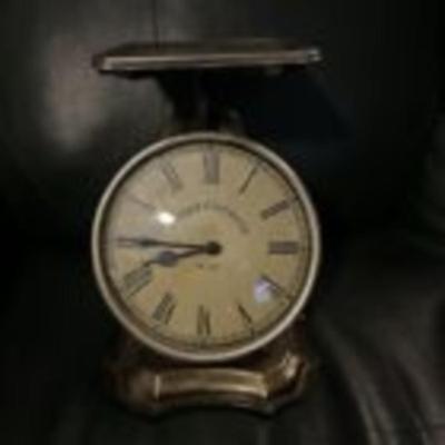 Vintage Bedford Clockworks Scale Clock Mantel Clock