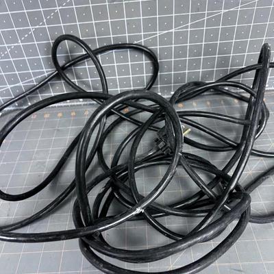 Cage Light Attached to a 30foot Cord