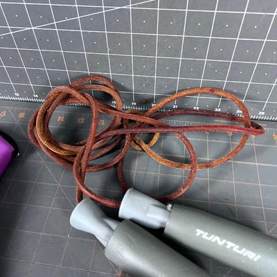 Ankle Weights 2 Pound and a Jump Rope