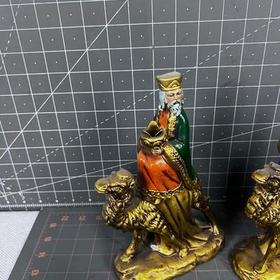 3 Wisemen on Camels Candle Holders