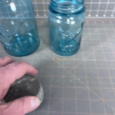 (2) BLUE BALL Perfect Mason Jars with Zinc Lids 