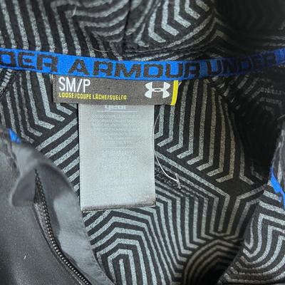 Under Armor Strom, Pull over Hoodie, New with Tags 