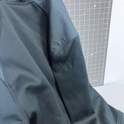 Under Armor Strom, Pull over Hoodie, New with Tags 