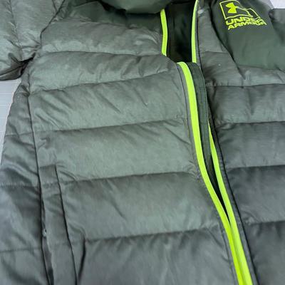 Under Armor Puffer Jackers Y L G  (Youth Large? ) Green