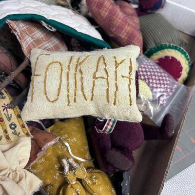 Crafty / Pin Cushion Items - Dolls and such