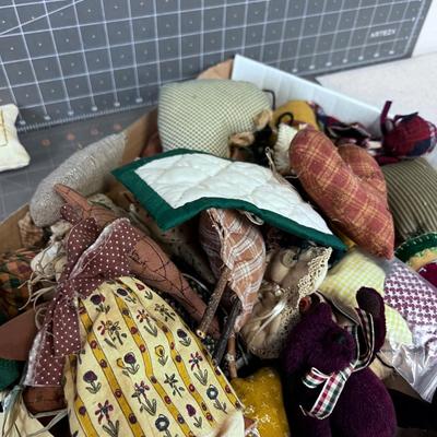 Crafty / Pin Cushion Items - Dolls and such