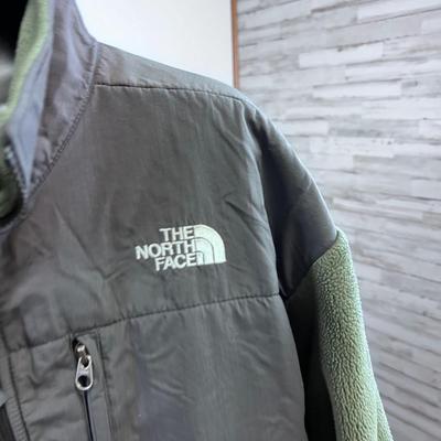 NORTH FACE Men's Large Fleece Jacket 