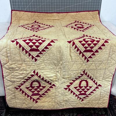 Vintage Baby Quilt, Hand Quilted 