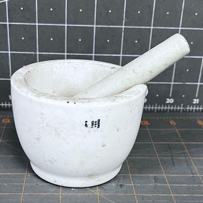 Mortar and Pestle 
