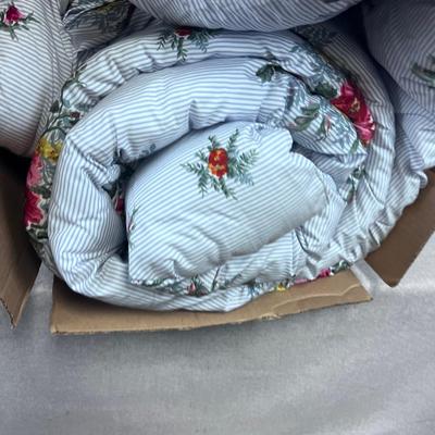 Ralph Lauren Queen Sized Bed Spread