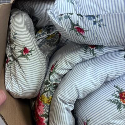 Ralph Lauren Queen Sized Bed Spread