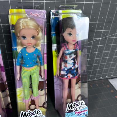 Moxie Girlz Pajama Party Dolls (3)