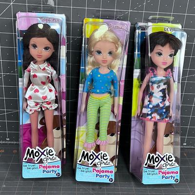 Moxie Girlz Pajama Party Dolls (3)