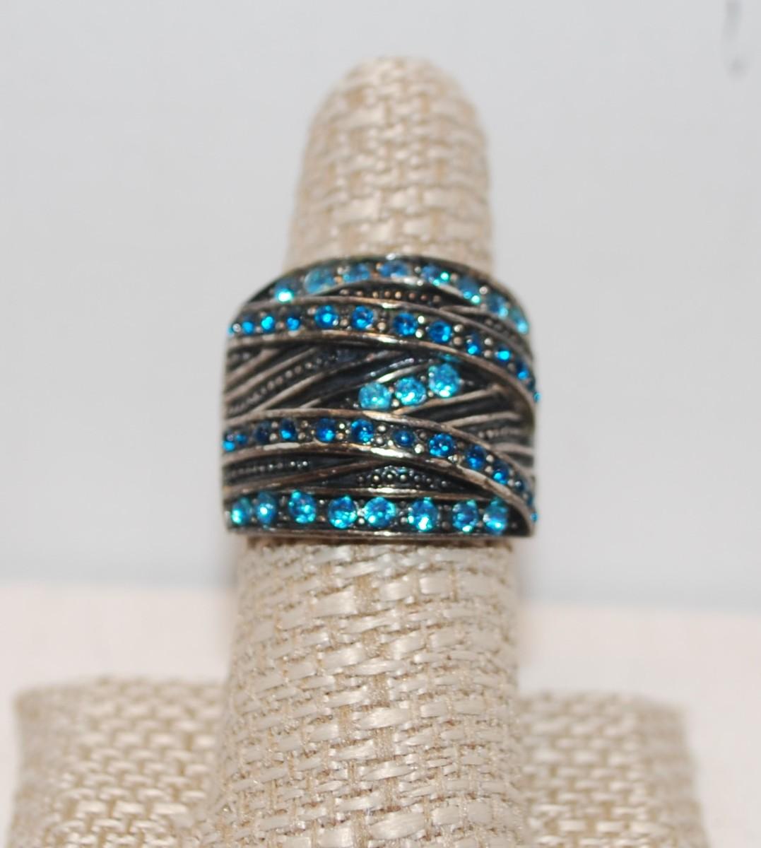 Ring with 9 Overlapping Rows+46 Turquoise Blue Stones Size 8 3/4 ...