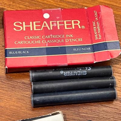 Lot Vintage Fountain Pens, Ink Cartridges & Bottle